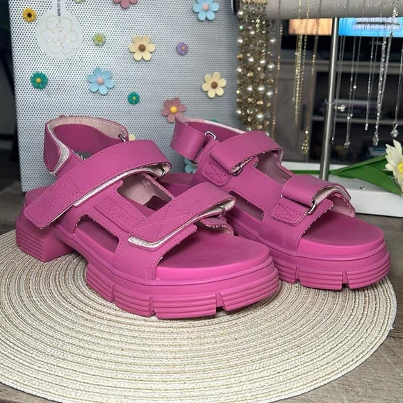Ganni Pink Sling Back Sandles - Picture 3 of 10